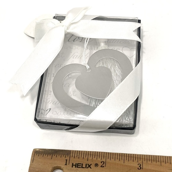 Kate Aspen Heart Bookmark Pewter Metal Page Clip Tassel NIB Gift Silver Tone - Picture 5 of 5